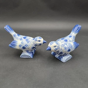 Bombay Co. Blue and White Chinoiserie Porcelain Bird Figurine Set Vintage - Picture 1 of 9