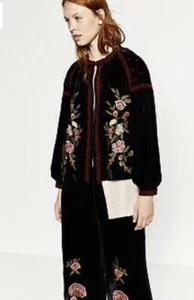 NEW ZARA BLACK VELOUR EMBROIDERED SEQUIN JACKET SIZE M - Picture 1 of 11