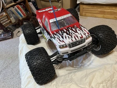 TEAM LOSI LST RC SUPER TRUCK 1/8 Scale With Radio, Electric Starter, See Photos - Image 1 of 4