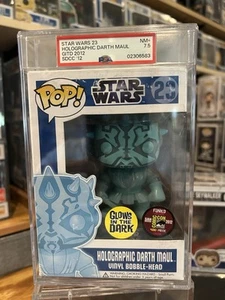 Rare and Exclusive Holographic Darth Maul Glow In The Dark #23 LE 480 Graded 7.5 - Picture 1 of 1