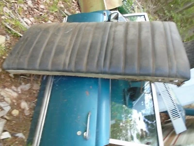 1964 1965 Oldsmobile 442 Cutlass F85 2 Dr Hardtop Rear Seat Upper & Lower Cores - Image 1 of 4