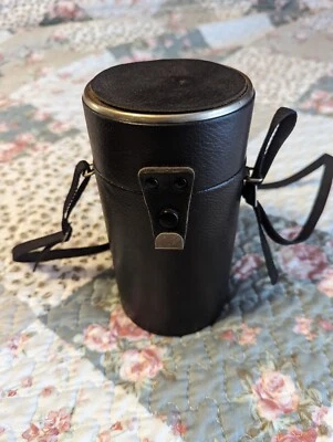 Super Albinar Auto Zoom 1:45. f=80-205 mm no. 926528 With Case - Image 1 of 4