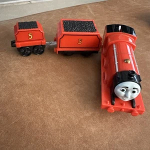 JAMES #5 + TENDER Thomas Motorised Trackmaster Track Train SEE Henry Hiro Hank - Picture 1 of 3
