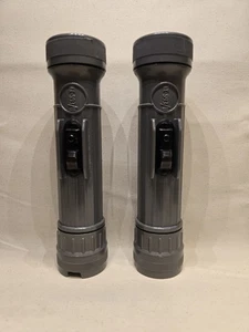 Militär Armee Marine Ausgabe Fulton Stab Taschenlampe MX 993/U komplett & funktioniert x2 Posten - Bild 1 von 11