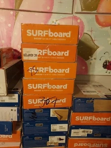 ARRIS G34 SURFboard DOCSIS 3.1 Gigabit Cable Modem and AX3000 Wi-Fi 6 Router - Picture 1 of 2