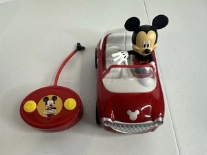Auto radiocomandata Topolino Roadster + telecomando Topolino Clubhouse rosso testato - Foto 1 di 9
