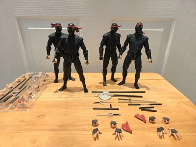 NECA TMNT 忍者神龟两英尺士兵套装动作玩偶 — 第 1/4 张图片