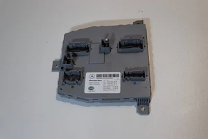 MERCEDES C CLASS W205 FRONT SAM MODULE ECU CONTROL UNIT A2059006818 - Picture 1 of 5