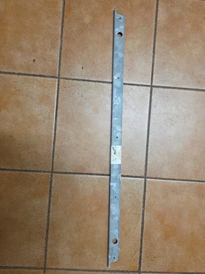 Tapa inferior derecha derecha Land Rover militar ligero 335736 genuino nuevo de stock Foto 1 de 4