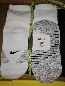 NIKE NFL Team Issued White Compression Grip Ankle Socks Men L-2XL - Picture 1 of 3
