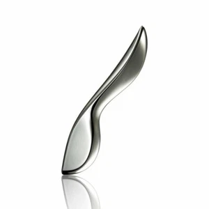 MDNA SKIN MAGNETIC FLOW Face care Japan NEW F/S - Picture 1 of 6