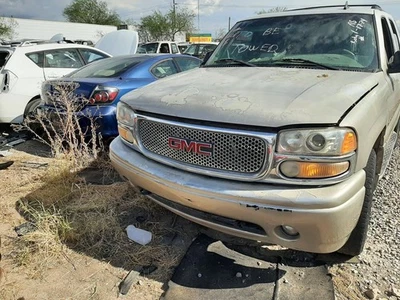 Driver Headlight Classic Style Fits 02-07 SIERRA DENALI 199532 - Image 1 of 4