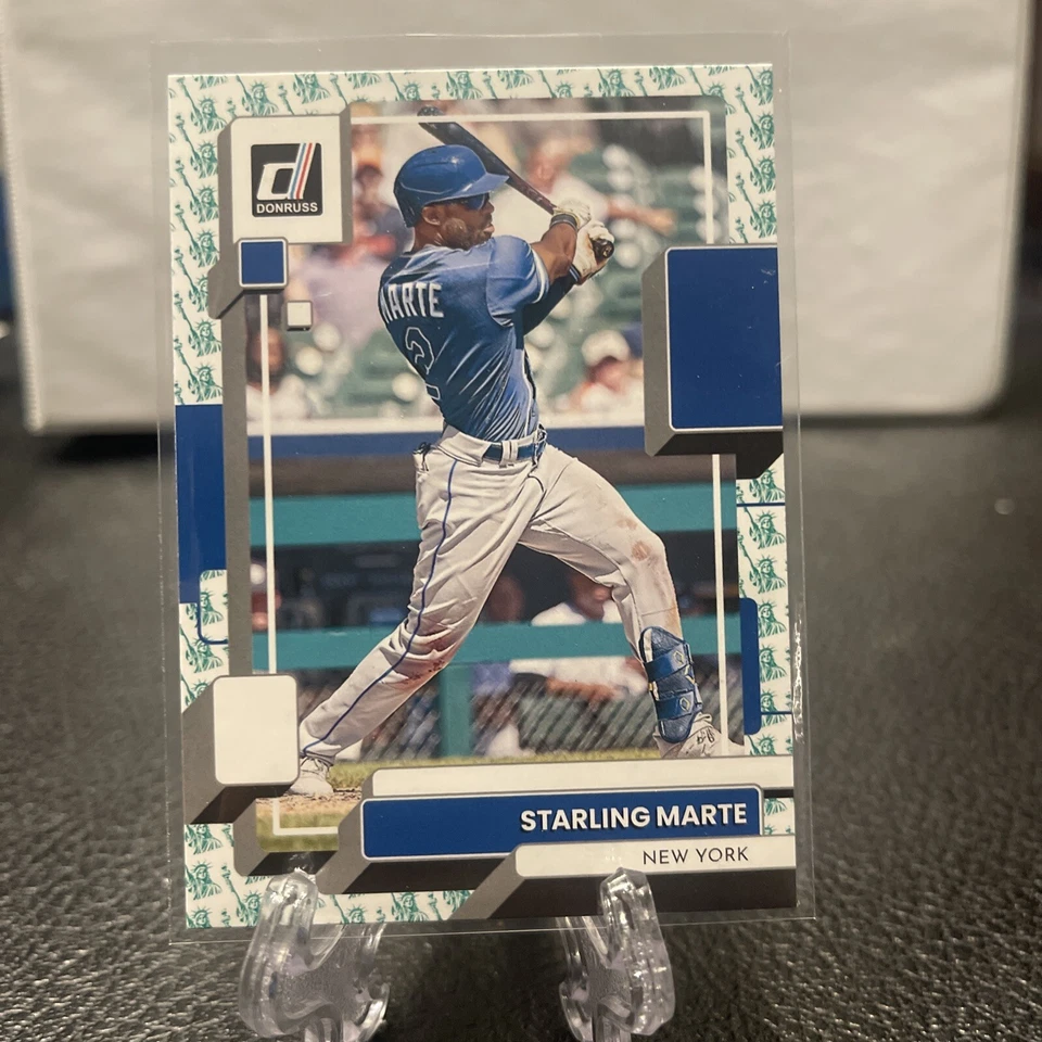 2022 Donruss Baseball Starling Marte LIBERTY #206 New York Mets  - Image 1 of 2
