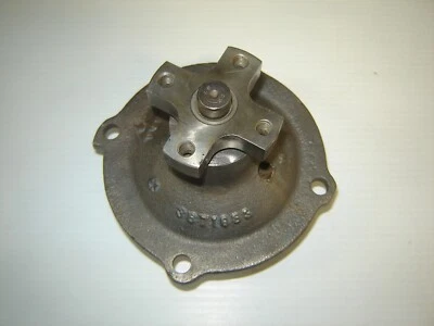 1972-73 Chrysler Dodge Plymouth 400 440 Engine Water Pump 3671083 Foto 1 de 4