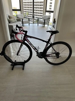 BH Cristal Женский Дорожный Велосипед Розовая Рама Маленький - Изображение 1 из 4