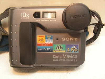 Vintage Sony FD Mavica MVC FD75 Digital Camera not tested for parts Strap - Image 1 of 4