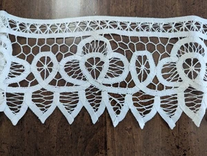 5 Yds/4,75" breit Vintage 100% Baumwolle HM/Muschel WEISS BATTENBURG SPITZE "ohne Nähte" NEU - Bild 1 von 7