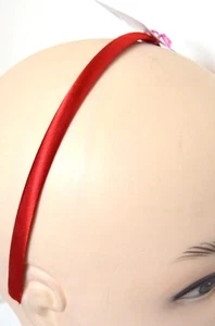 NEW 1cm Red Satin Fabric Aliceband Headband Back To School Hair Fashion UK - Imagen 1 de 2