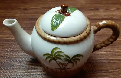 Alco Industries Palms Basket Ceramic Teapot Capacity 3 cups - Image 1 of 4