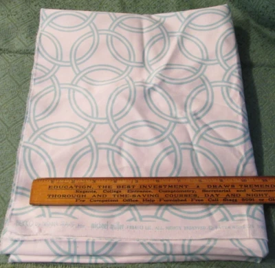 Vintage  27"  x 54" Quilt Fabric Bekko Trena Travis Michael Miller Swirl - Image 1 of 4