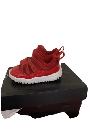 Jordan para niños pequeños 6,5 Foto 1 de 4