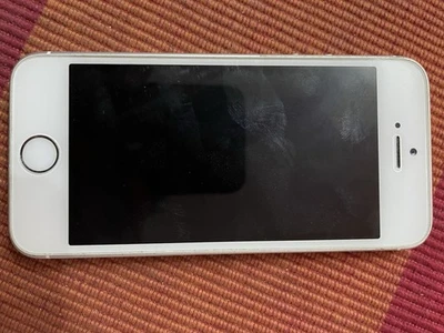 iPhone SE - Bild 1 von 4