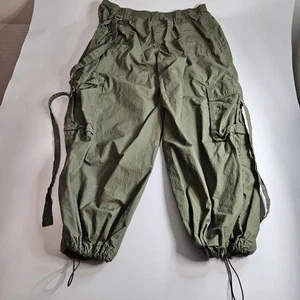 Almost Famous Green Cargo Pants Women XL/Inseam 26.5" - Picture 1 of 4