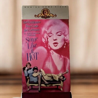 Some Like It Hot VHS (1959) Marilyn Monroe Comedy Classic B&W Movie RARE OOP Foto 1 de 2