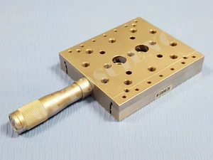 Newport M-UMR8.25 Precision Linear Translation Stage, BM17.25 Micrometer, Metric - Picture 1 of 4