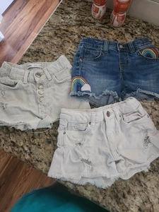 Girls Shorts 5/6 Year Zara Cat And Cru Cotton On Lot - Picture 1 of 5