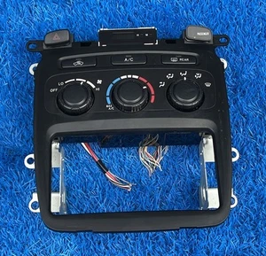 OEM 2001-2007 TOYOTA HIGHLANDER HVAC AC HEATER CLIMATE CONTROL PANEL - Picture 1 of 4