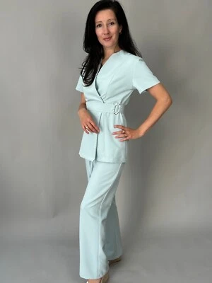 Luxurious healthcare professional tunic and trousers, clothing for spa therapist - Image 1 of 4
