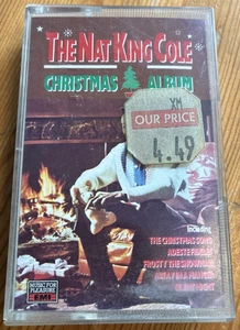 1982 CASSETTE TAPE - THE NAT KING COLE CHRISTMAS ALBUM - Picture 1 of 1
