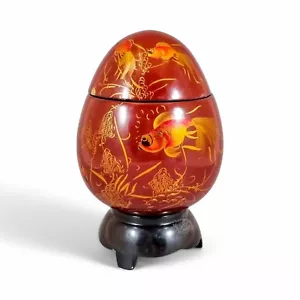 Egg-Shaped Grande Rosso Laccato Scatola su Supporto, Dorato E Dipinta Con - Foto 1 di 14