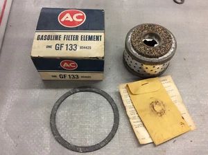 NOS 1958-67 Chevy Truck Fuel Filter Assembly 854425 66 65 64 63 62 61 60 GF-133 - Foto 1 di 6