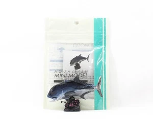 Favorite AF-207 Display Figurine Giant Trevally 82 x 28 x 52mm (4529) - Picture 1 of 6