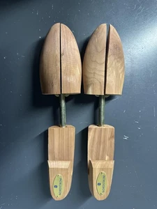 Zapatos de cedro Nordstrom árboles para hombre punta dividida aromática hecha en EE. UU. par ajustable - Imagen 1 de 4