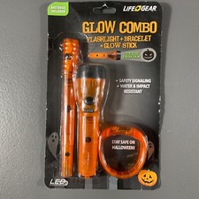 Life Gear Glow Combo Flashlight + Bracelet + Glow Stick + Sticker Projection