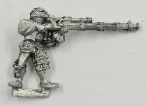 The Empire Soldier with highland rifle Warhammer Fantasy RARE! 1992 - Picture 1 of 2