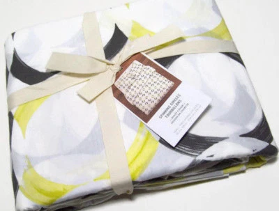 Funda nórdica West Elm varios colores gris negro amarillo círculos redondos giratorios King Foto 1 de 4