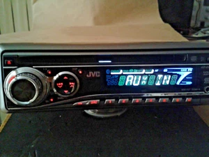 JVC KD-G431 RADIO FM, MW, CD & MP3 PLAYER, IN/OUT CHARGER, AUX, IPOD, 50x4 WATT - Foto 1 di 15