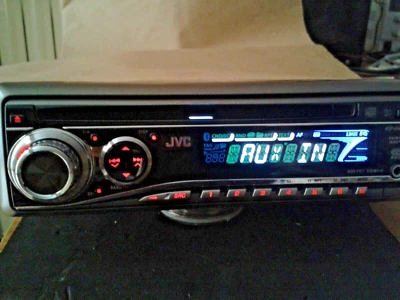 JVC KD-G431 RADIO FM, MW,  CD & MP3 PLAYER, IN/OUT CHARGER, AUX, IPOD, 50x4 WATT - Immagine 1 di 4