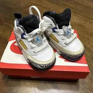 NIKE AIR JORDAN Toddler Shoes Size 4 317701-102 Great Condition Spizikes - Picture 1 of 8