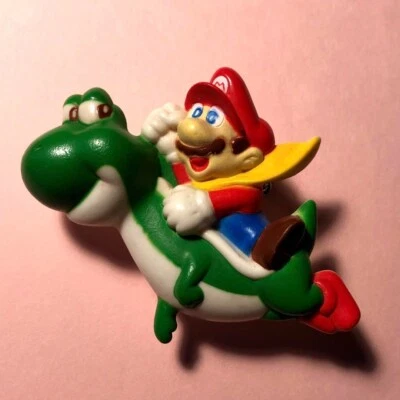 Nintendo Super Mario World Mario and Yoshi Badge pin brooch ro - Image 1 of 2
