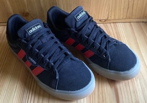 Adidas Daily Black And Red Sz7 - Picture 1 of 9