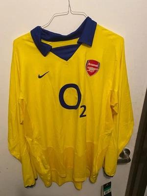 CAMISA RARA NOVA COM ETIQUETAS 2003-05 ARSENAL L/S AWAY COM FONTE CORRETA #13 - Imagem 1 de 4