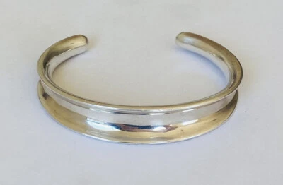 Brazalete cóncavo de plata esterlina de diseñador Robert Lee Morris para hombre y mujer’s Foto 1 de 4