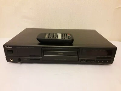 TECHNICS SL-PG490 CD PLAYER GOOD WORKING ORDER  - Image 1 of 4