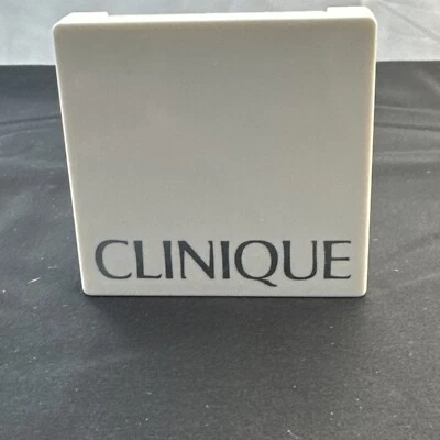 Clinique Colour Surge Eye Shadow Duo Pink Blush/Rose Wine/ Sunkissed Bronzer - Image 1 of 4
