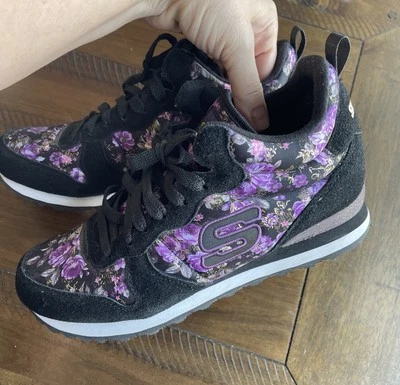 Zapatillas deportivas Skechers con estampado floral cómodas para caminar EE. UU. 8,5 Foto 1 de 4